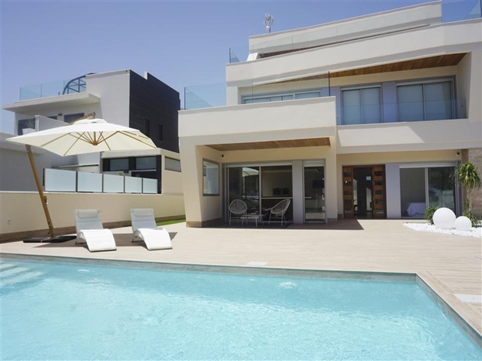 4 Bed, 4 Bath, HouseFor Sale, Campoamor, Alicante