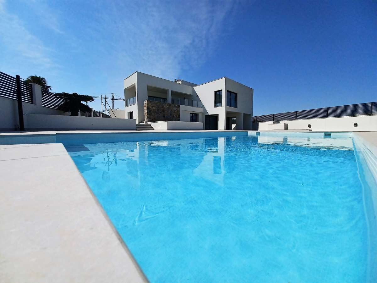 5 Bed, 3 Bath, HouseFor Sale, La Veleta, Alicante