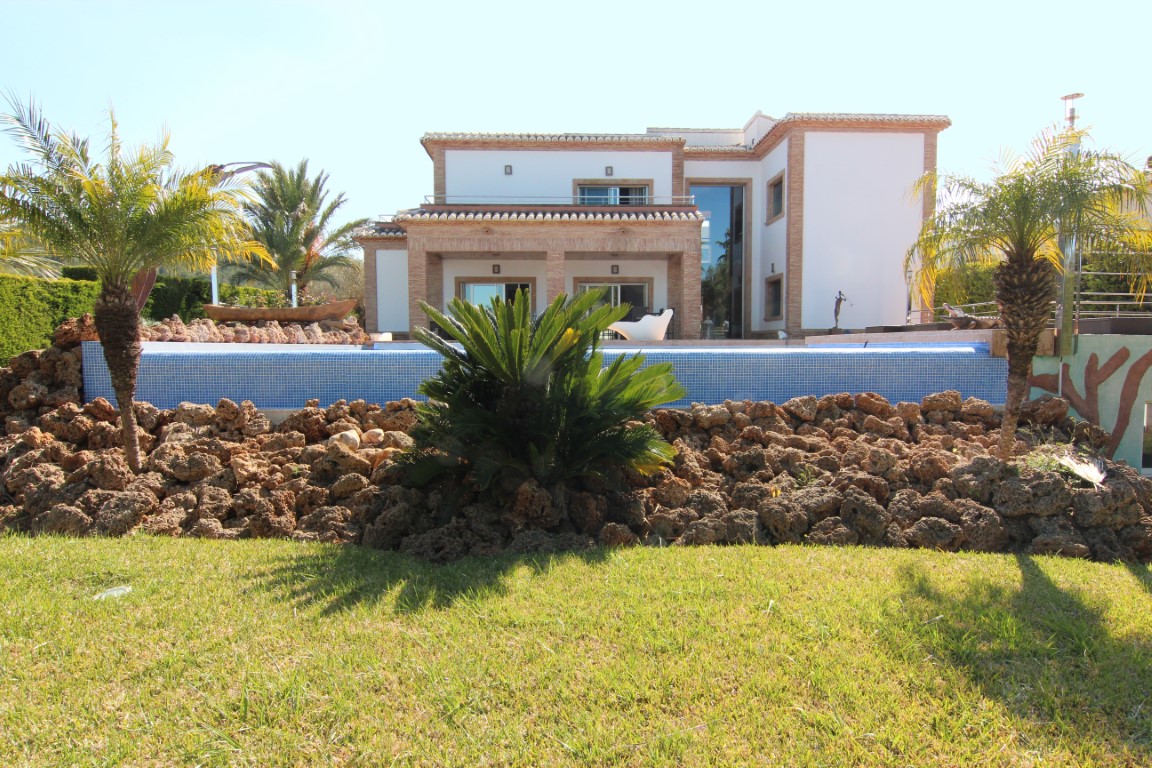 5 Bed, 4 Bath, HouseFor Sale, Javea, Alicante