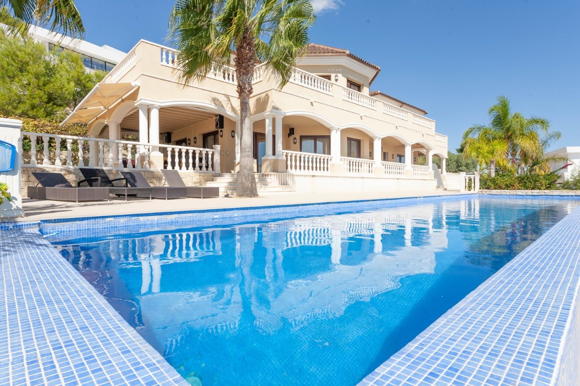 5 Bed, 5 Bath, HouseFor Sale, Calpe, Alicante