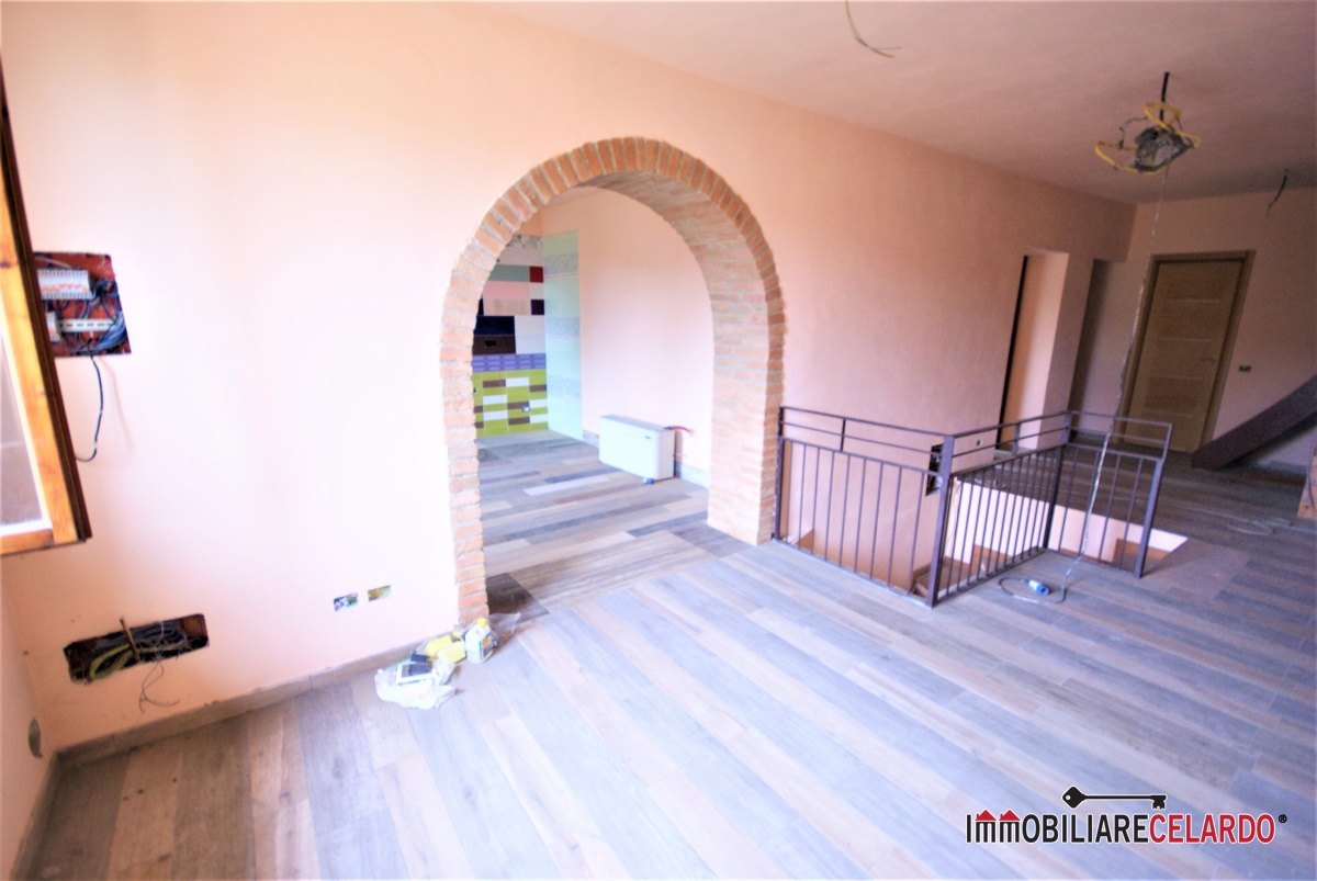 2 Bed, ApartmentFor Sale, Poggibonsi, Siena, Toscana