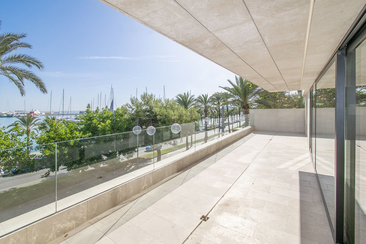 2 Bed, 2 Bath, ApartmentFor Sale, Palma de Mallorca, Islas Baleares