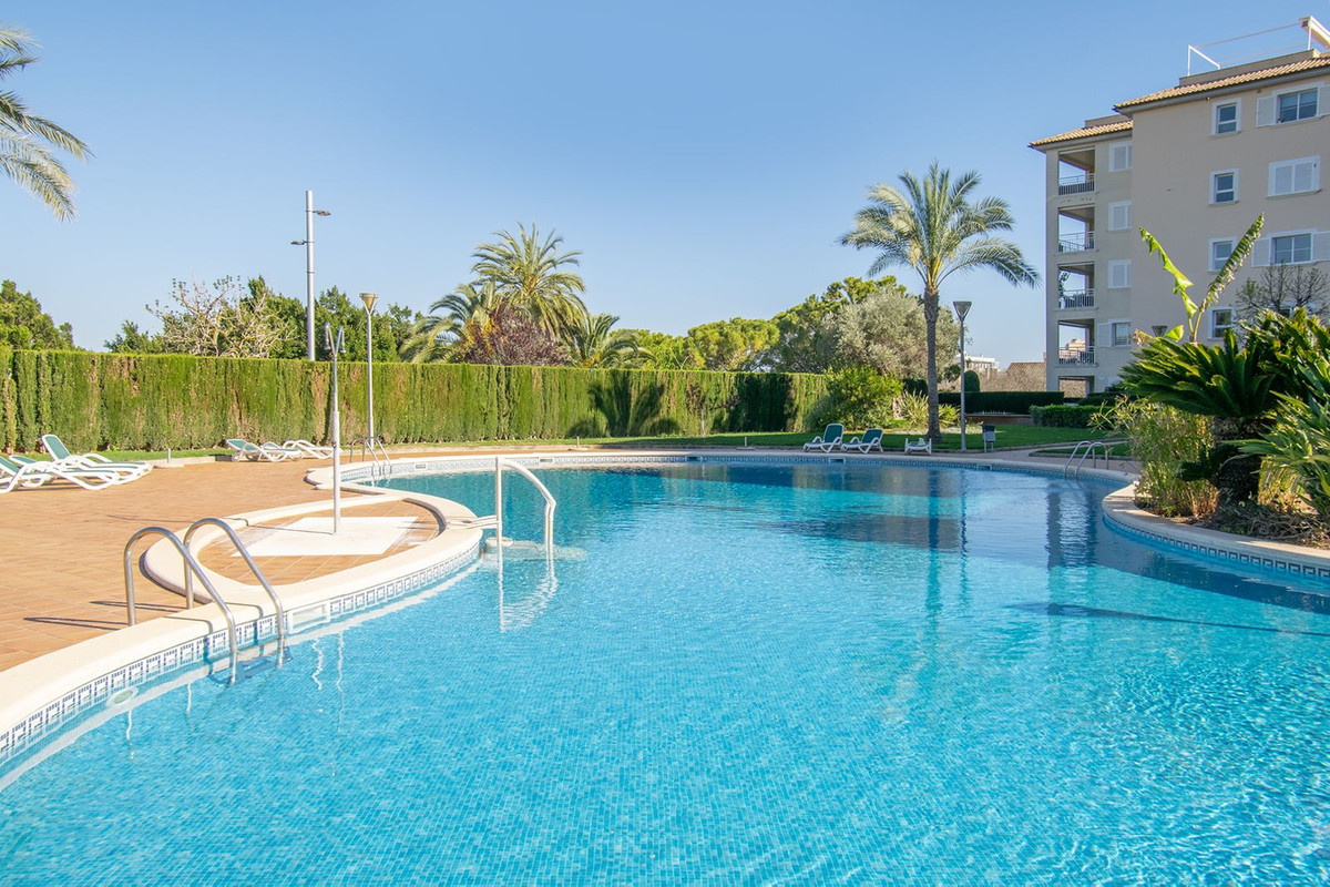 4 Bed, 3 Bath, ApartmentFor Sale, Palma de Mallorca, Islas Baleares