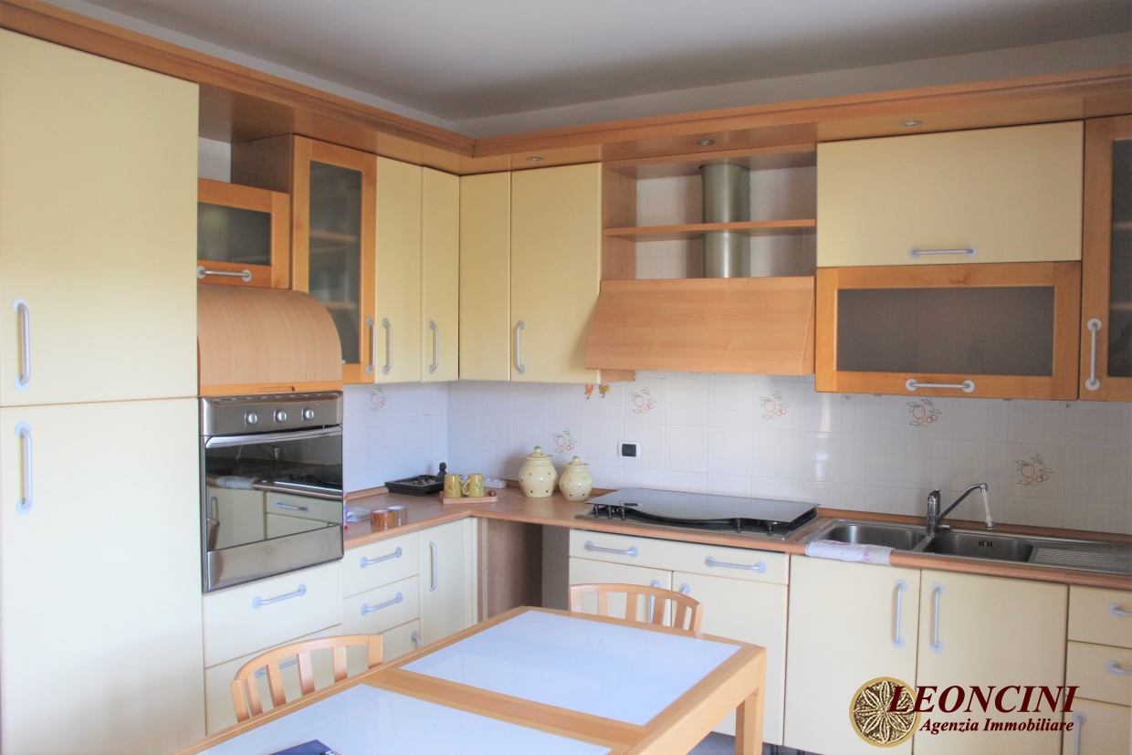 2 Bed, ApartmentFor Sale, Villafranca in Lunigiana, Toscana