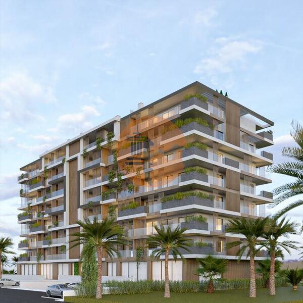 4 Bed, 4 Bath, ApartmentFor Sale, Faro, Faro