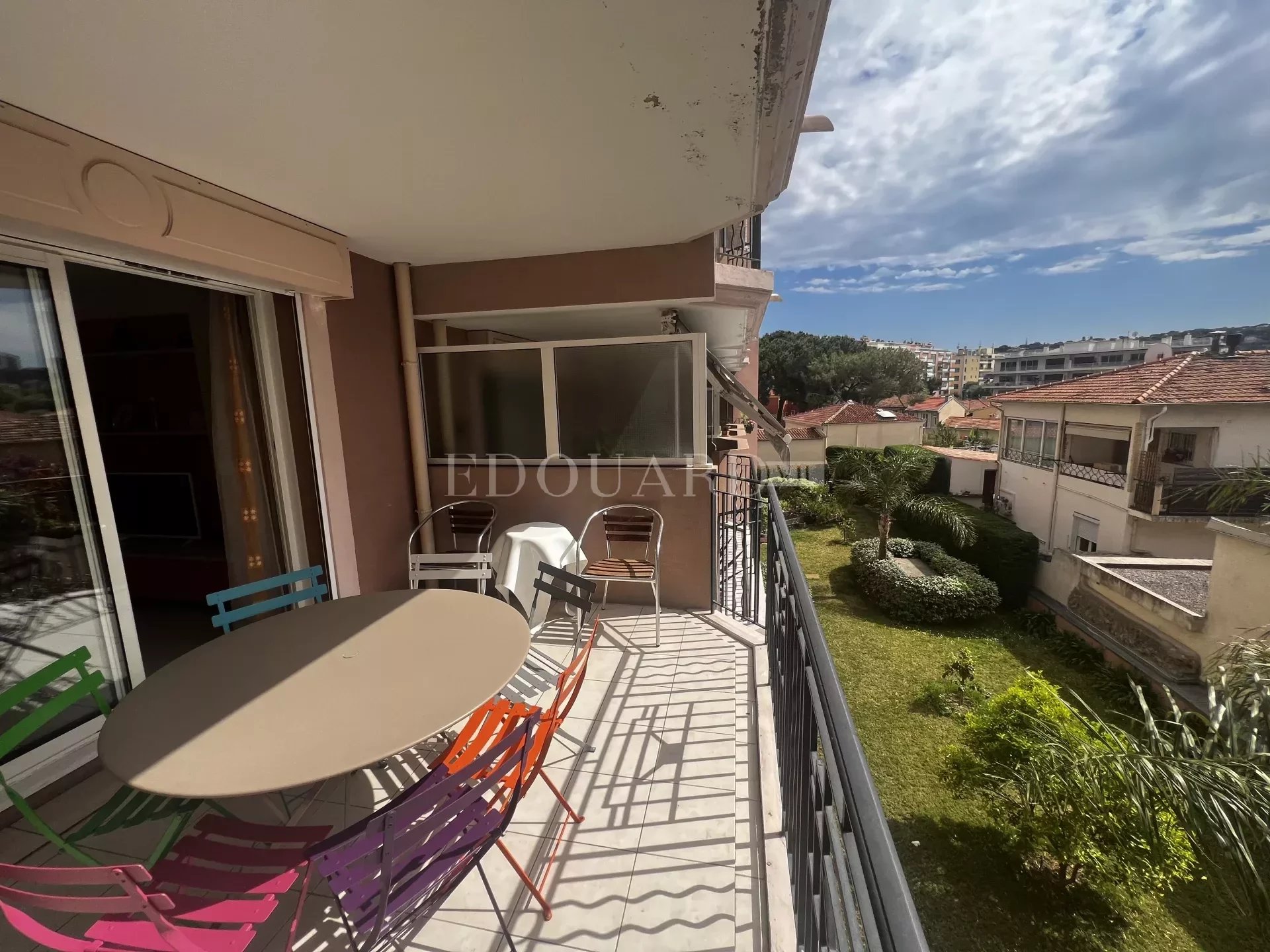 2 Bed, 1 Bath, ApartmentFor Sale, Roquebrune-Cap-Martin, Alpes-Maritimes