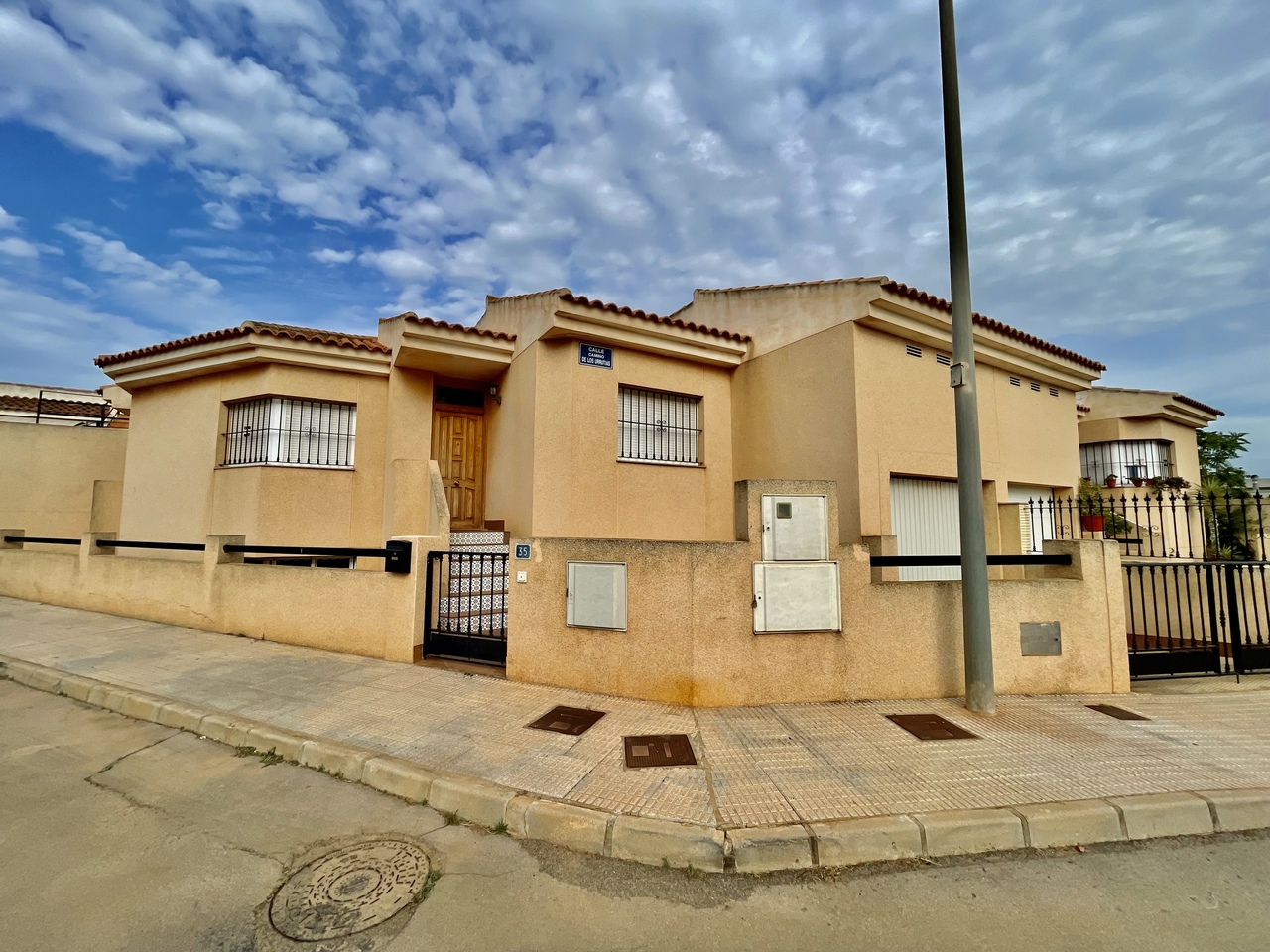 3 Bed, 2 Bath, HouseFor Sale, El Algar, Murcia