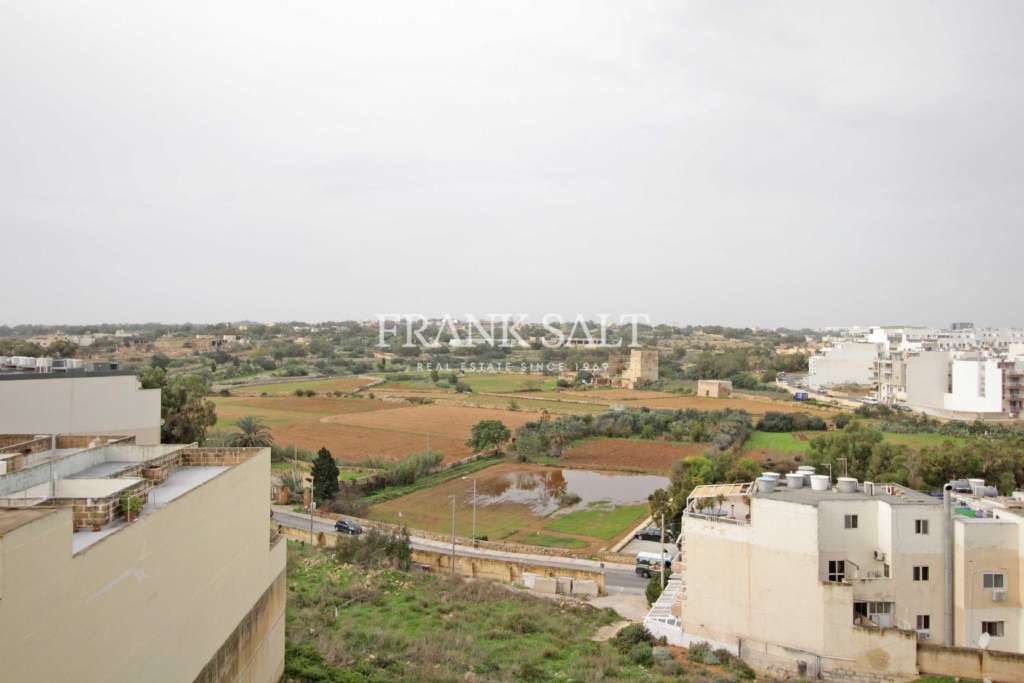 3 Bed, ApartmentFor Sale, Marsascala, Malta