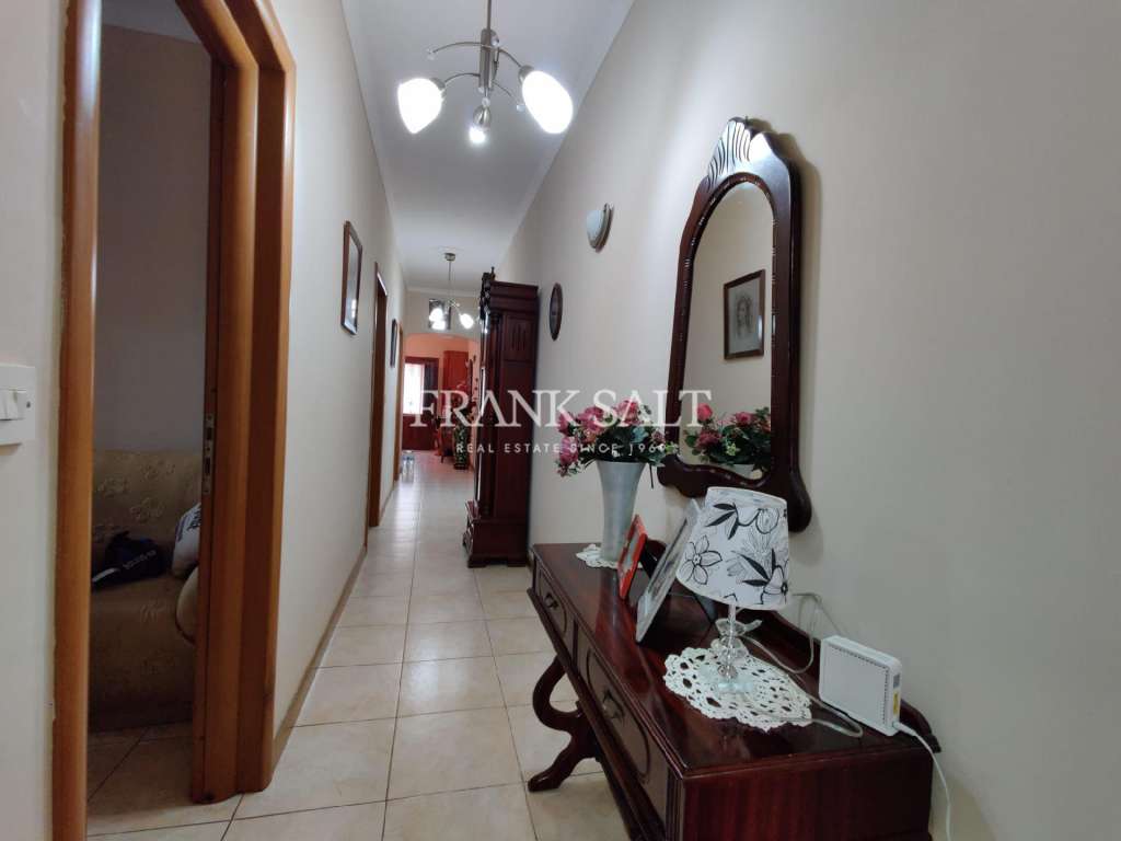 3 Bed, ApartmentFor Sale, Marsascala, Malta