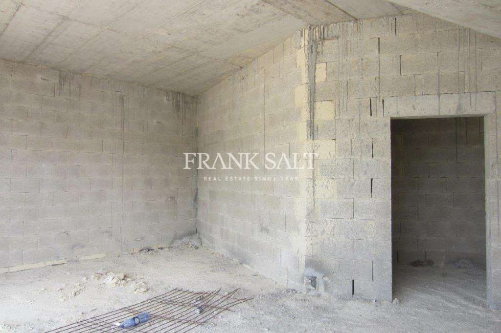 Commercial Property, For Sale