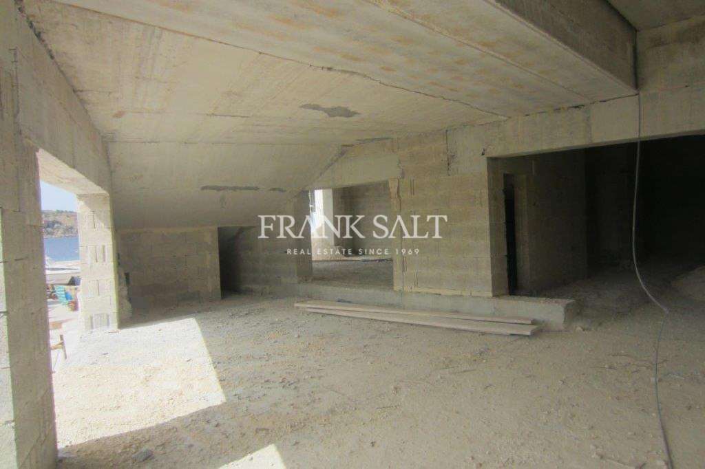 Commercial Property, For Sale