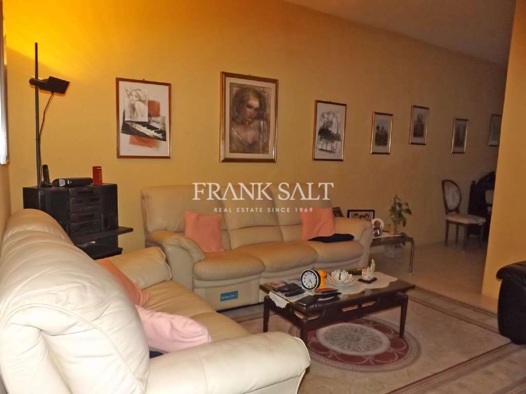 3 Bed, ApartmentFor Sale, Marsascala, Malta