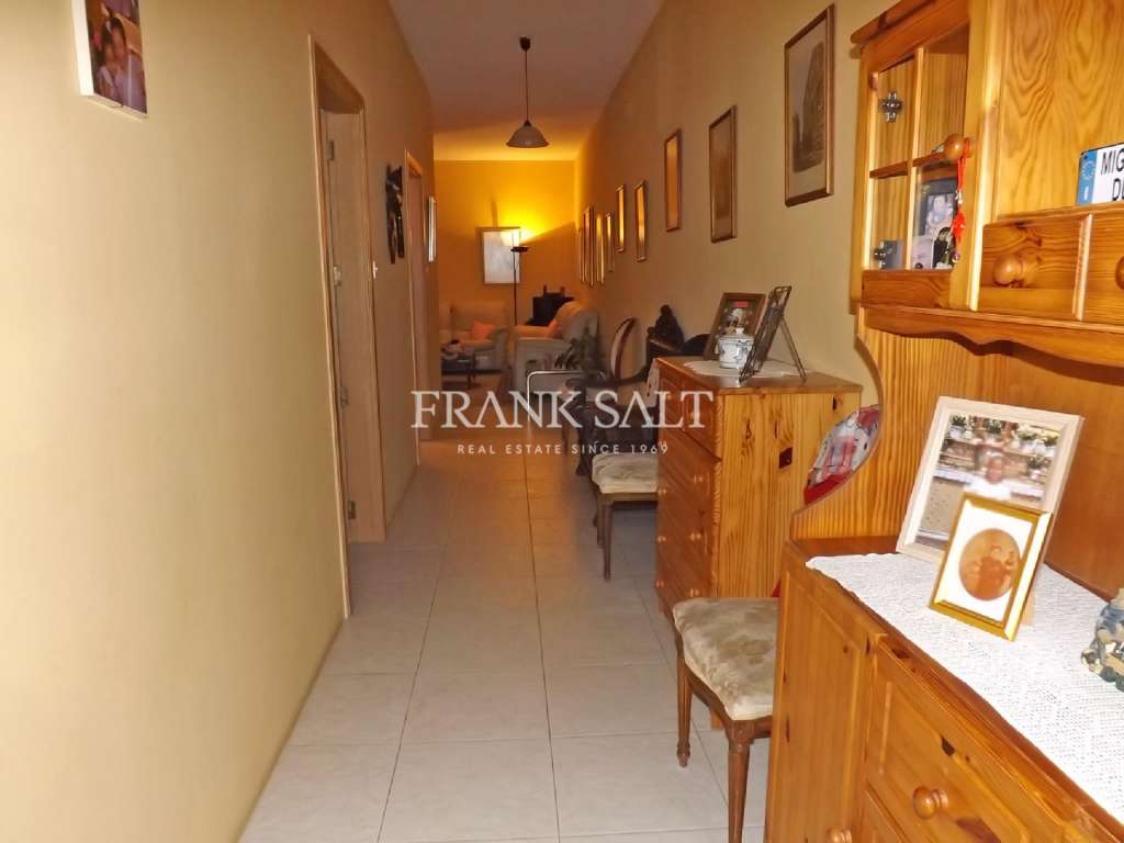3 Bed, ApartmentFor Sale, Marsascala, Malta