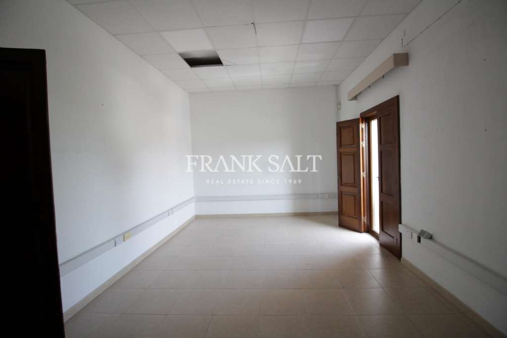 HouseFor Sale, Luqa, Malta