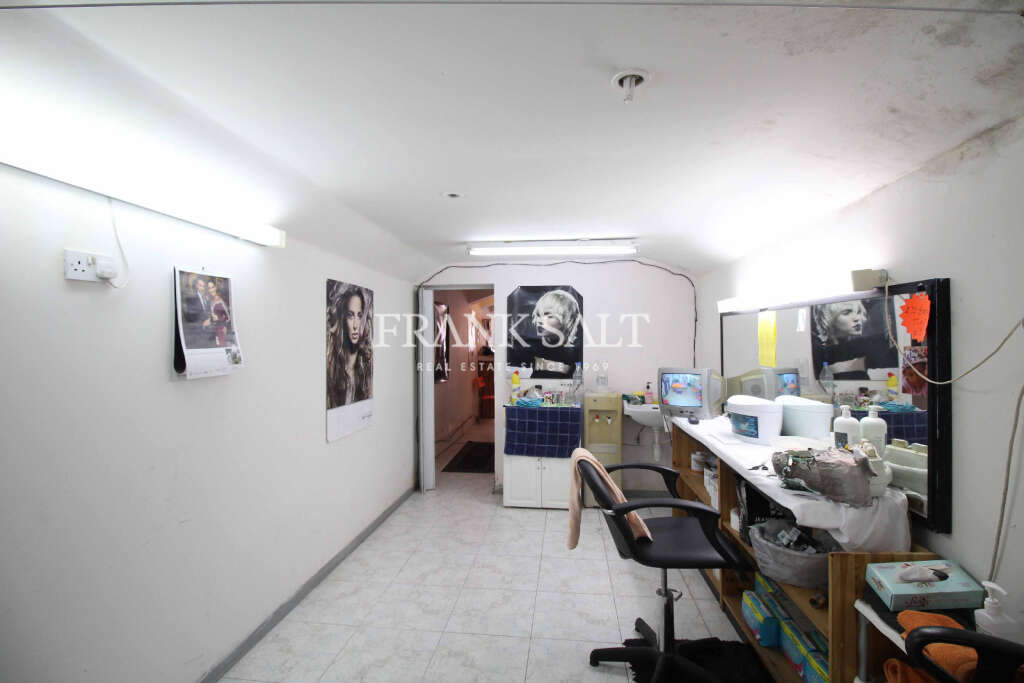 Commercial Property, For Sale