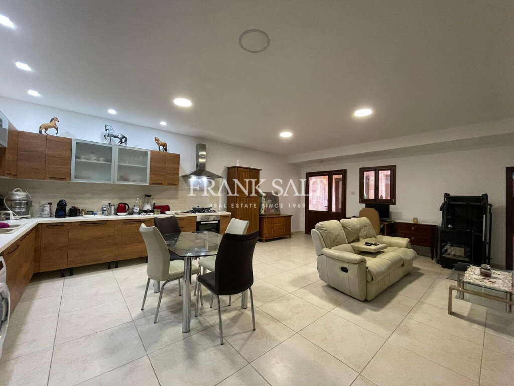 3 Bed, HouseFor Sale, Dingli, Malta