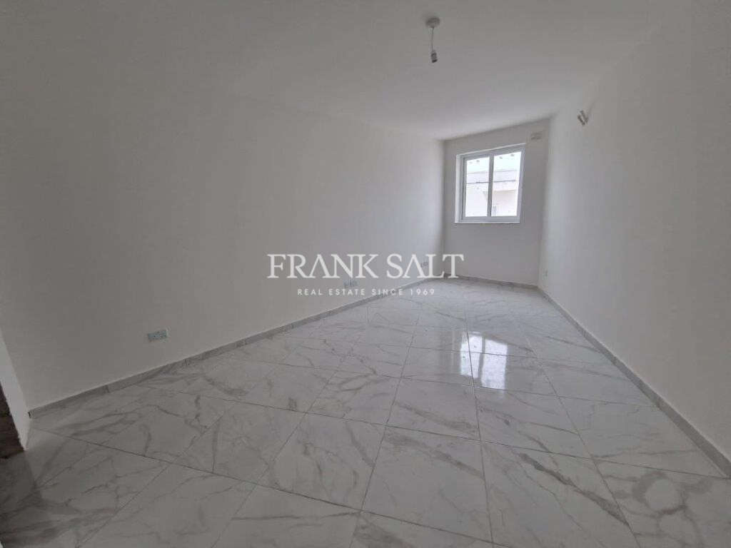 2 Bed, ApartmentFor Sale, Qawra, Malta