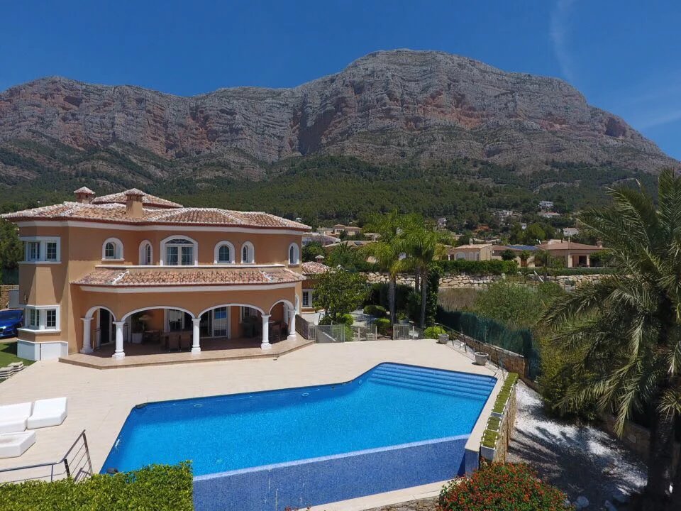 4 Bed, 3 Bath, HouseFor Sale, Javea, Alicante