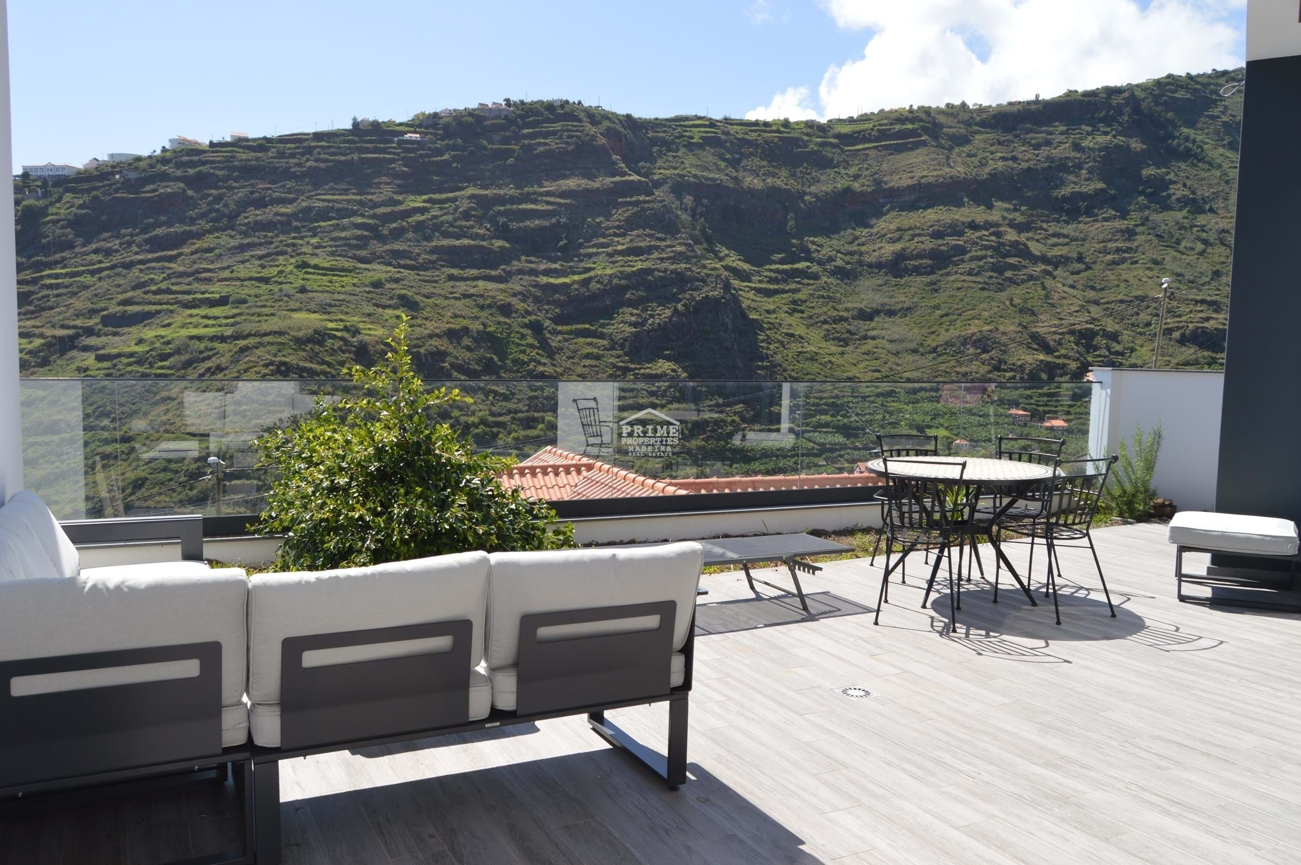 3 Bed, 2 Bath, HouseFor Sale, Ribeira Brava, Ilha da Madeira, West, 9350-400