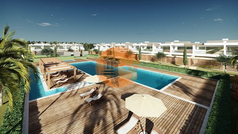 3 Bed, 2 Bath, HouseFor Sale, Portimao, Faro