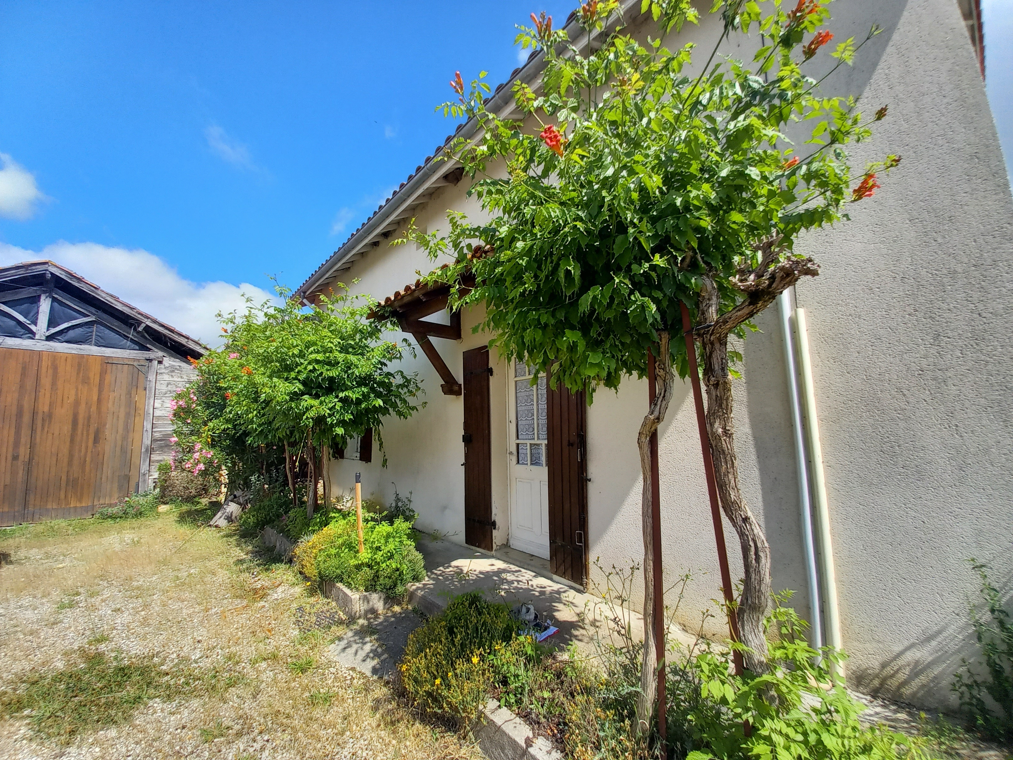3 Bed, 1 Bath, HouseFor Sale, Beaumont, Dordogne, Aquitaine, 24440