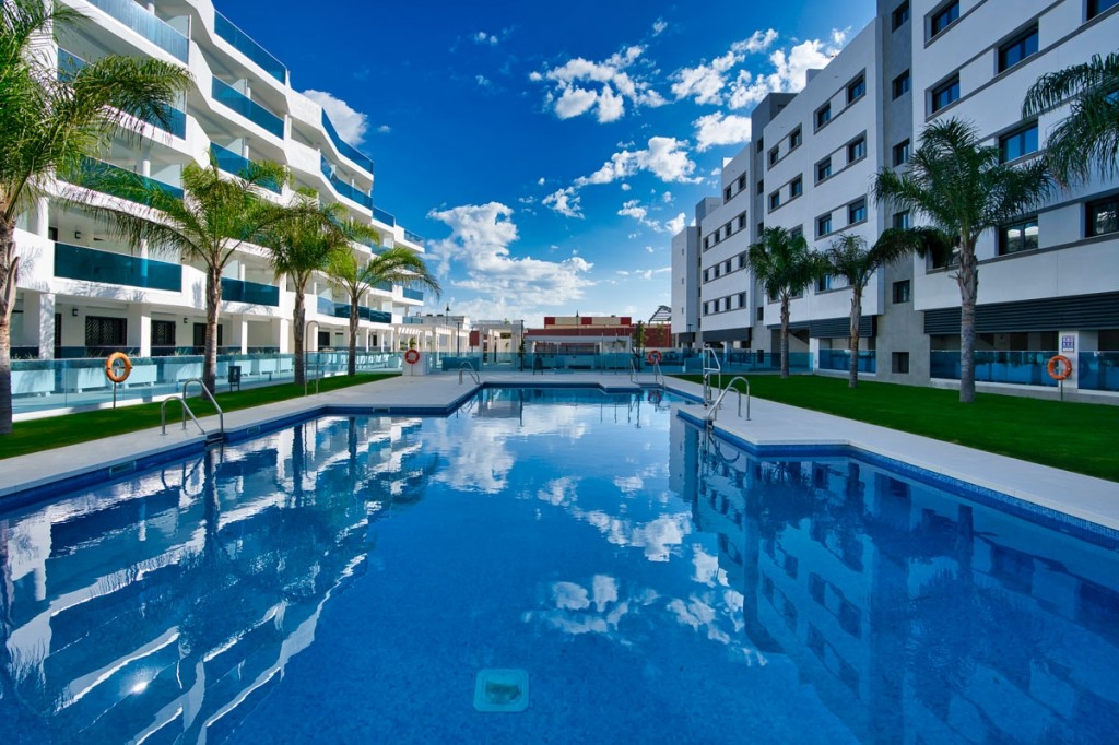 2 Bed, 2 Bath, ApartmentFor Sale, Fuengirola, Malaga