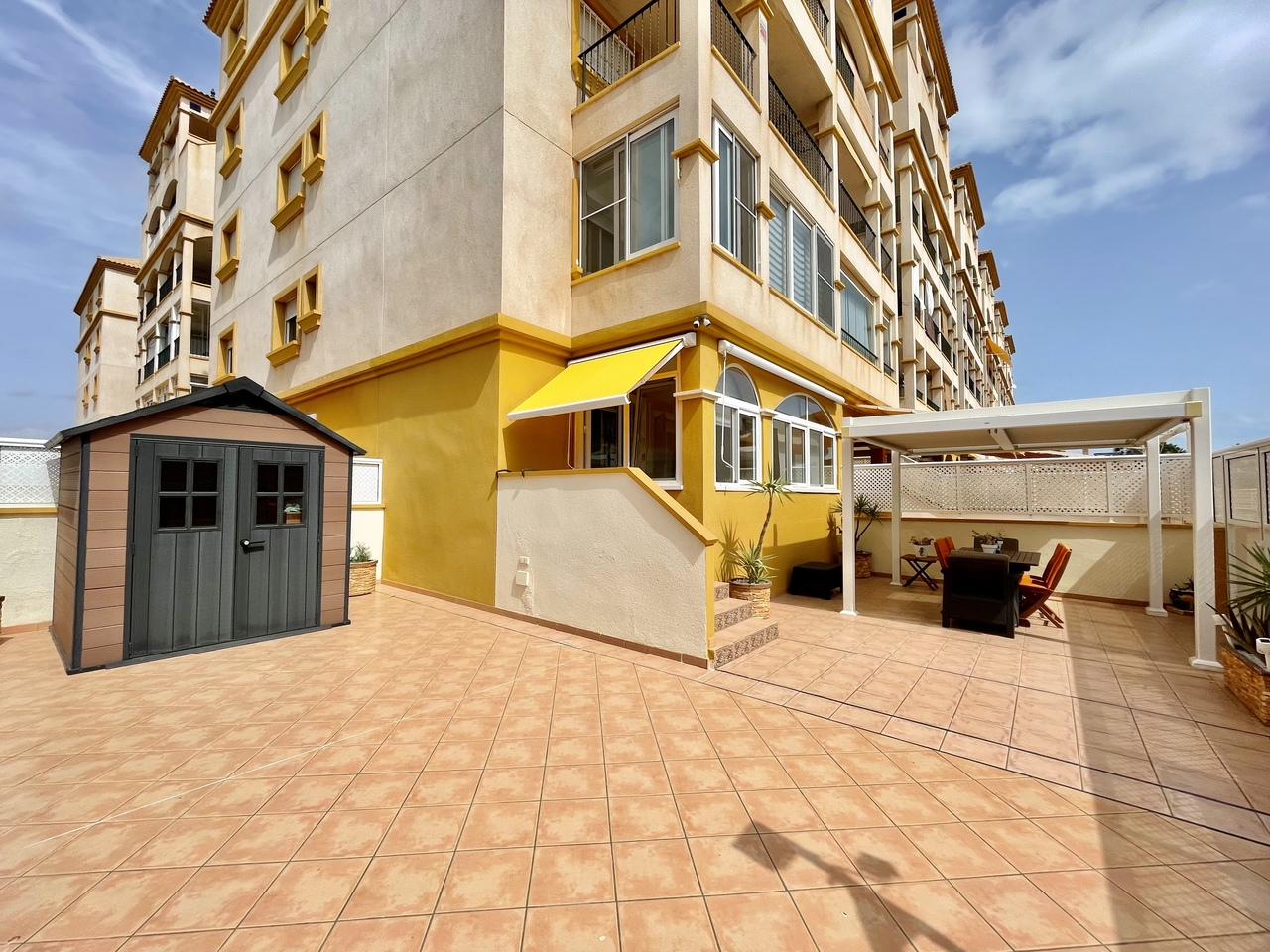 3 Bed, 2 Bath, ApartmentFor Sale, Mar De Cristal, Murcia