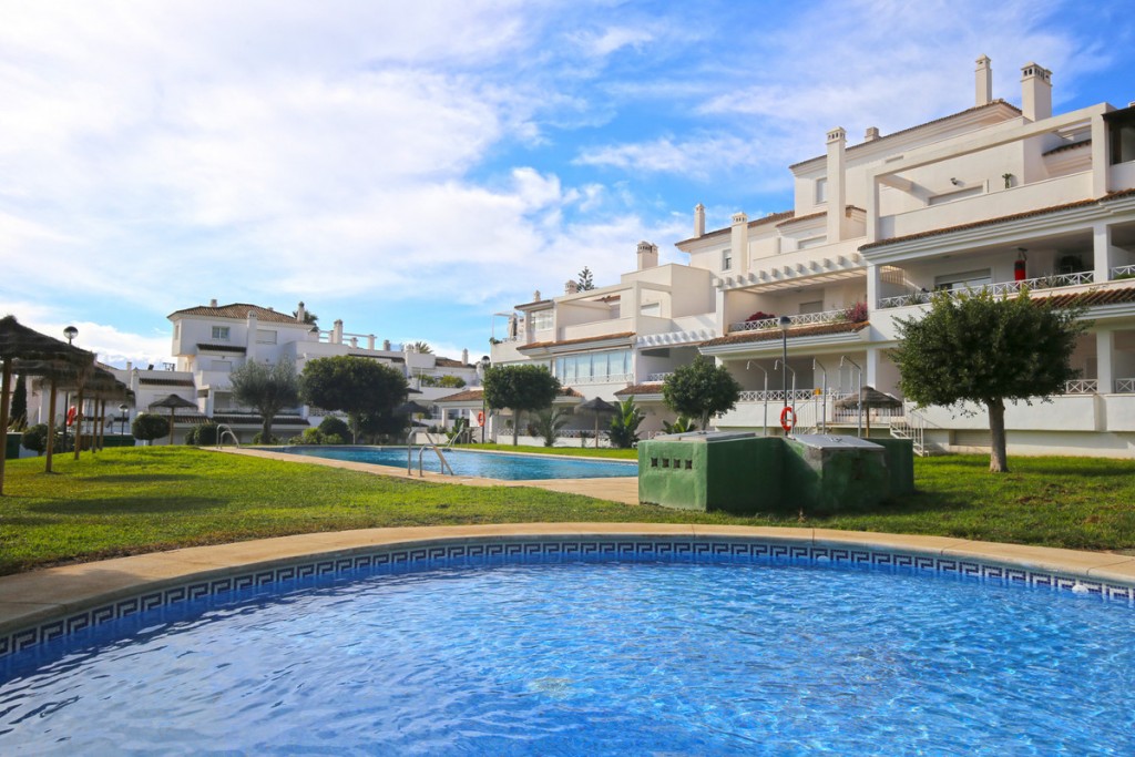 1 Bed, 1 Bath, ApartmentFor Sale, Río Real, Malaga