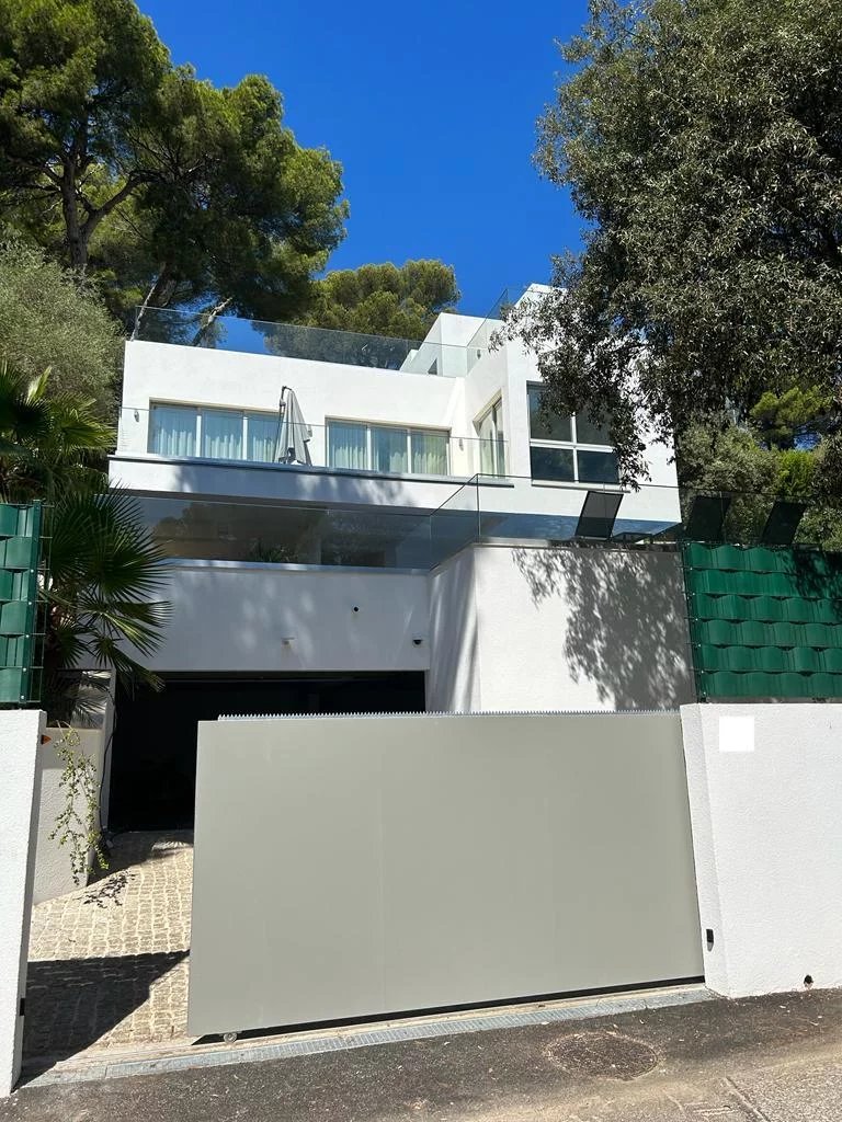 3 Bed, 3 Bath, HouseFor Sale, Antibes, Alpes-Maritimes