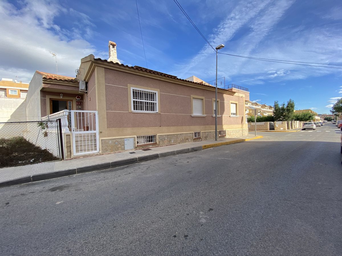 3 Bed, 2 Bath, HouseFor Sale, Formentera Del Segura, Alicante