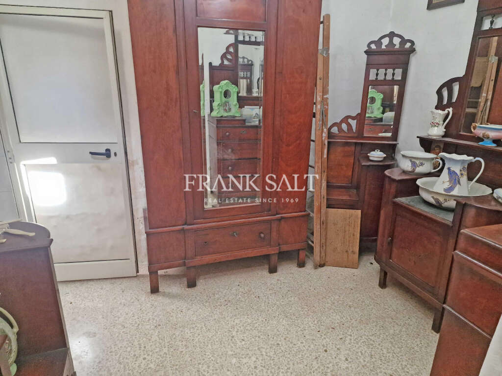 1 Bed, ApartmentFor Sale, Cospicua, Malta