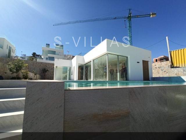 4 Bed, 3 Bath, HouseFor Sale, Finestrat, Alicante