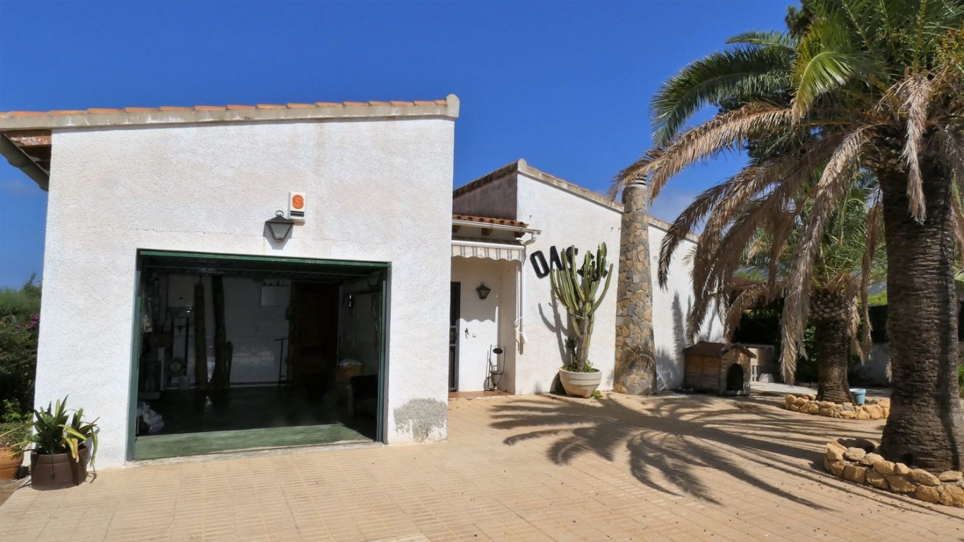 5 Bed, 4 Bath, HouseFor Sale, Alfaz del Pi, Alicante