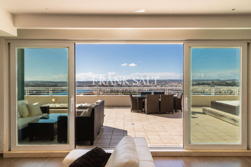 2 Bed, ApartmentFor Sale, Fort Cambridge, Malta