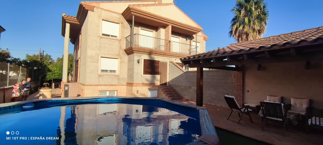 4 Bed, 2 Bath, HouseFor Sale, Caudete, Albacete