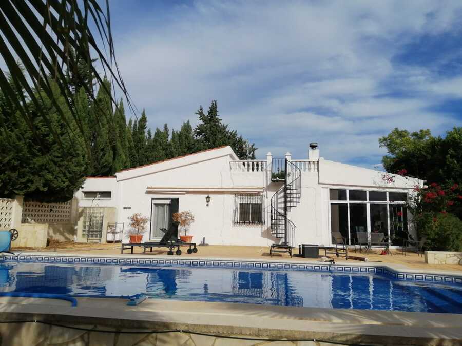 3 Bed, 3 Bath, HouseFor Sale, Crevillente, Alicante