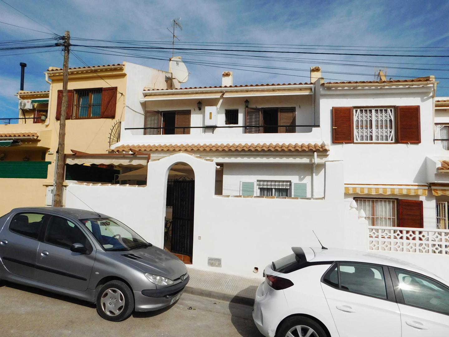 3 Bed, 2 Bath, HouseFor Sale, San Miguel de Salinas, Alicante