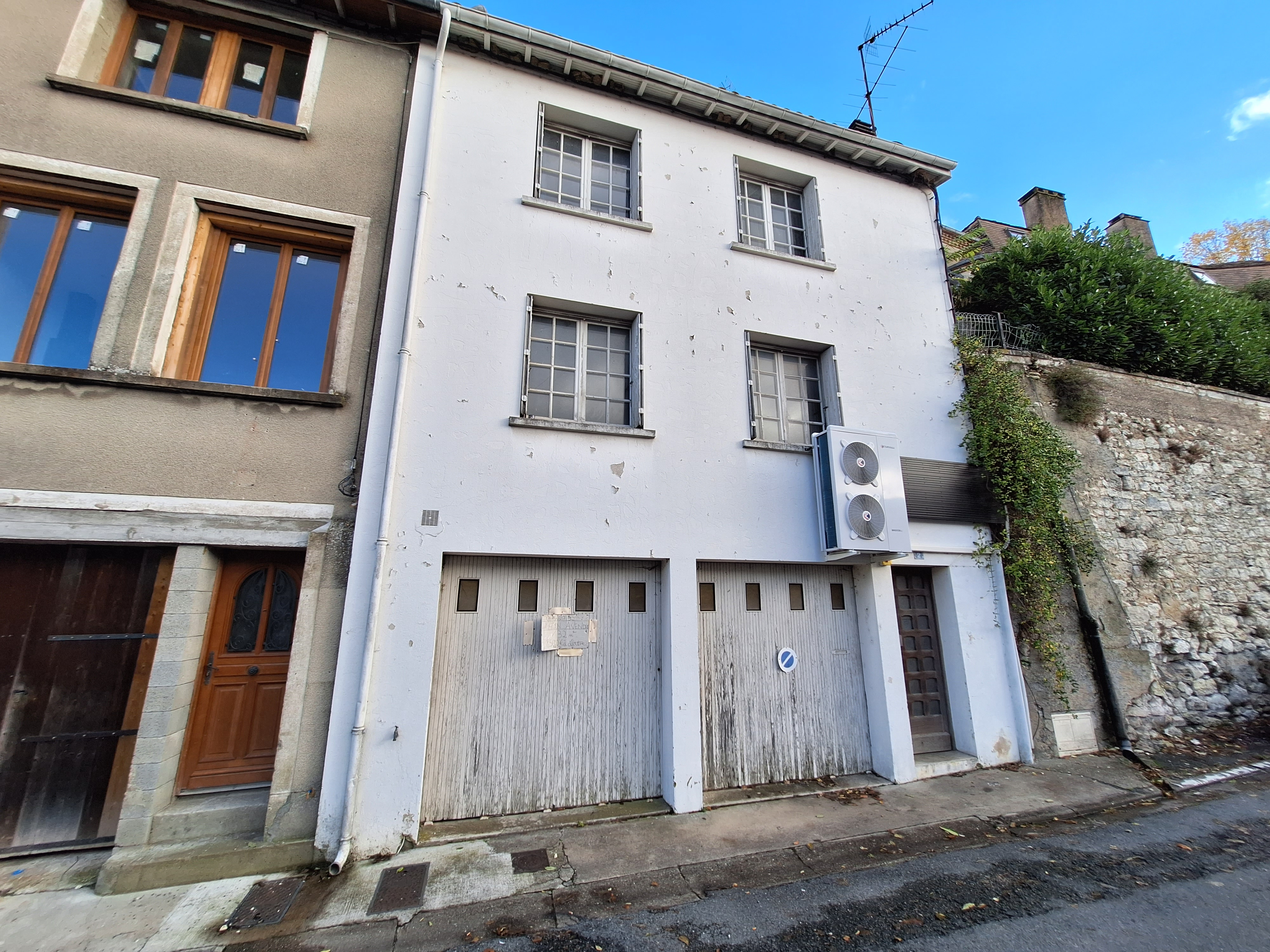 2 Bed, 1 Bath, HouseFor Sale, Castillonnes, Lot-et-Garonne, Aquitaine, 47330