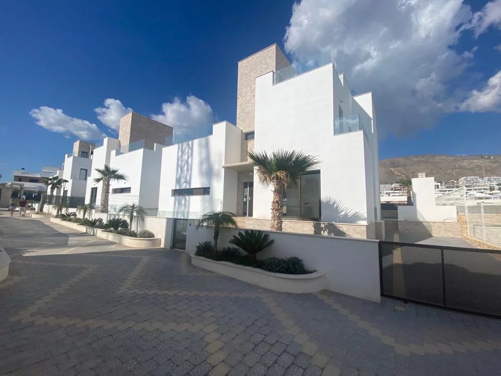 3 Bed, 2 Bath, ApartmentFor Sale, Finestrat, Alicante