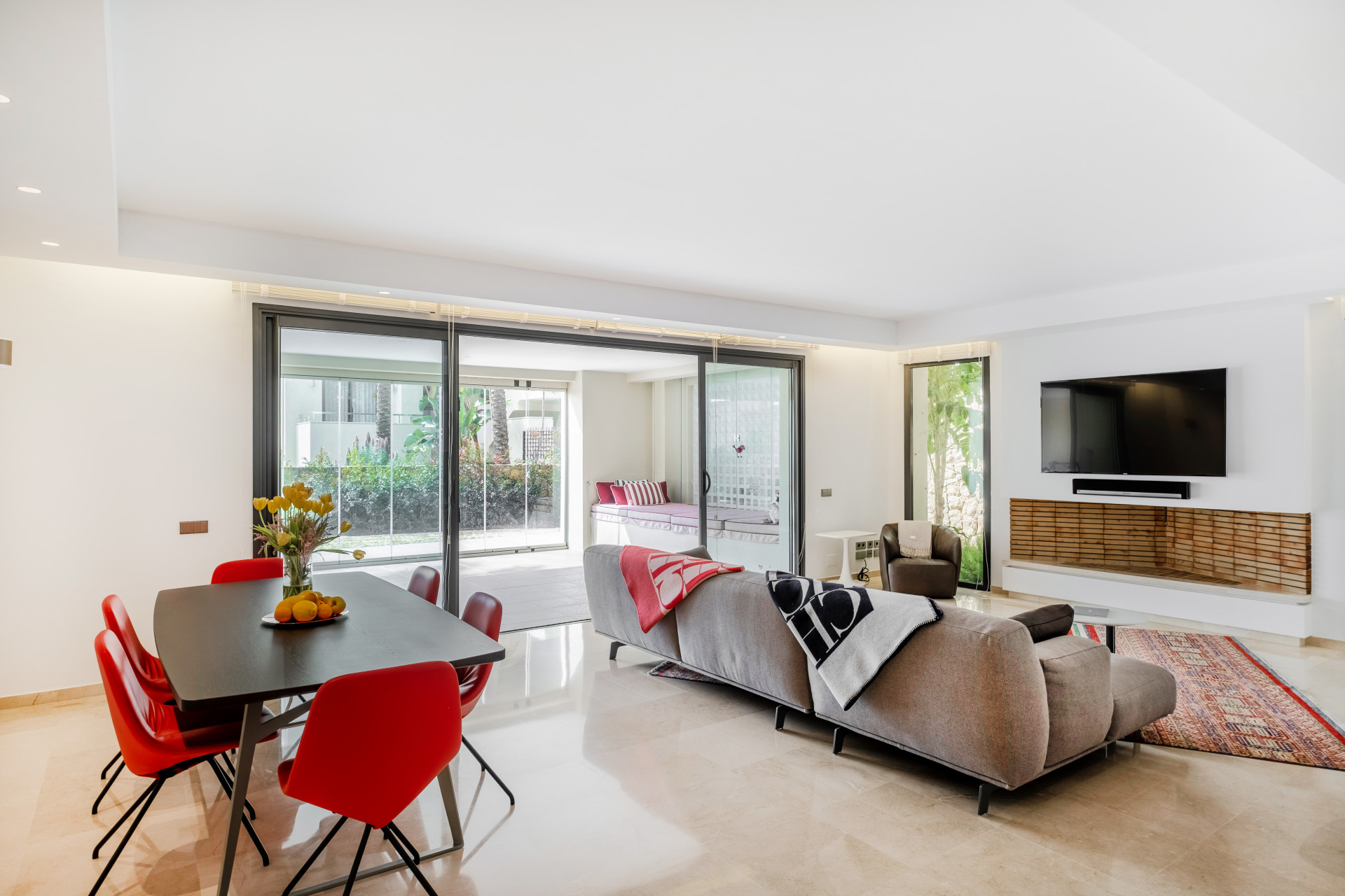 3 Bed, 3 Bath, ApartmentFor Sale, Marbella, Malaga