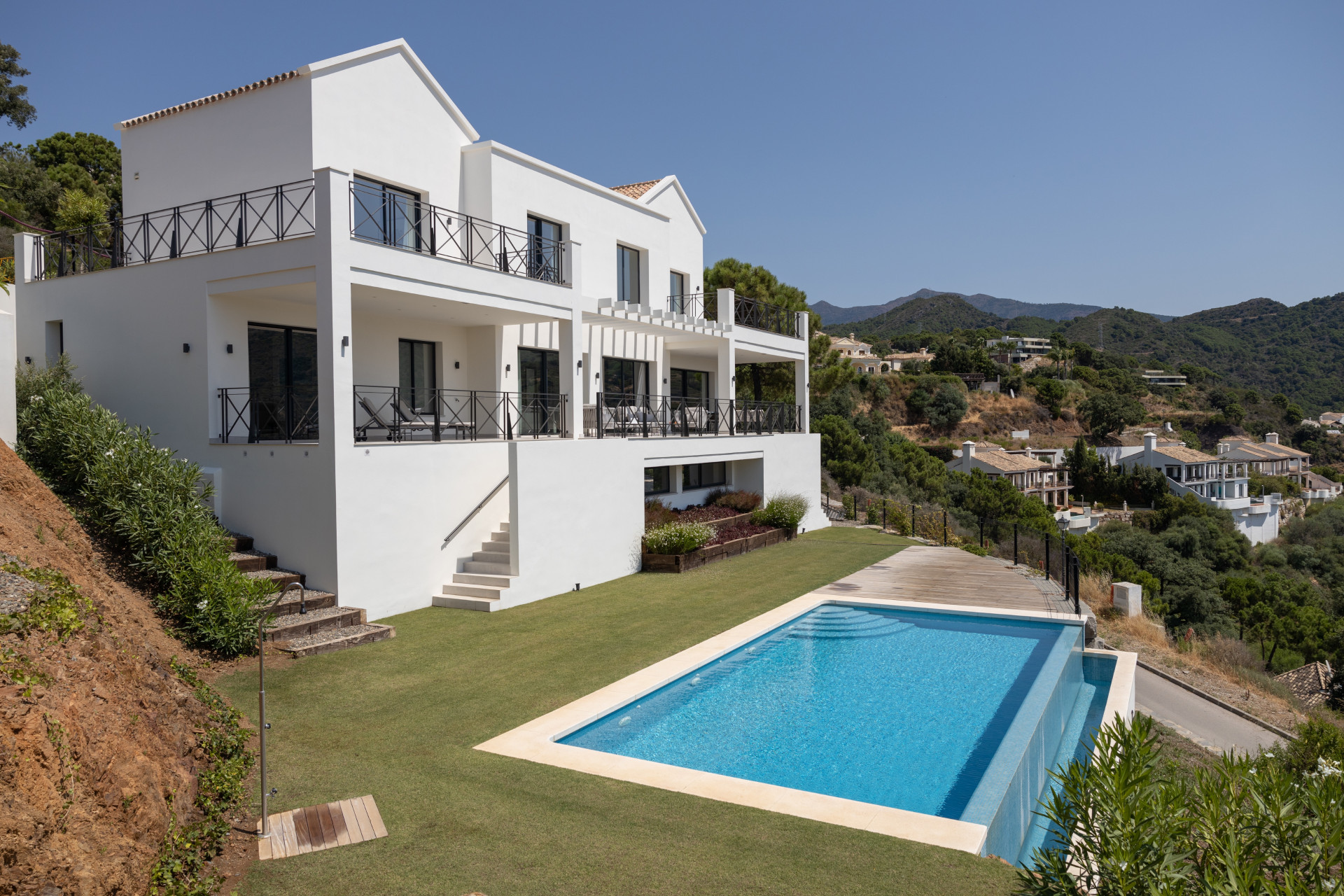 4 Bed, 4 Bath, HouseFor Sale, Benahavis, Malaga