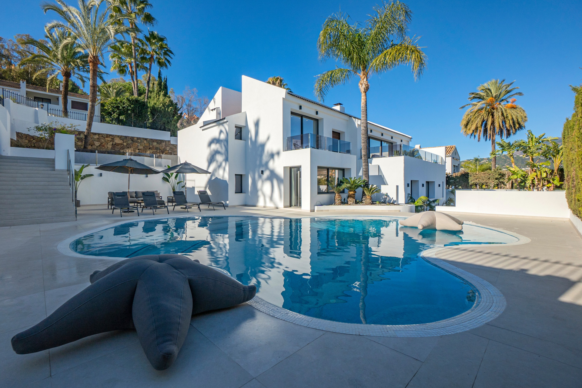 4 Bed, 5 Bath, HouseFor Sale, Marbella, Malaga