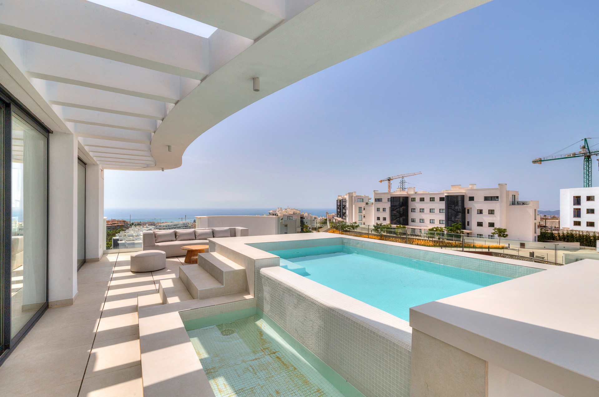 3 Bed, 2 Bath, ApartmentFor Sale, Fuengirola, Malaga