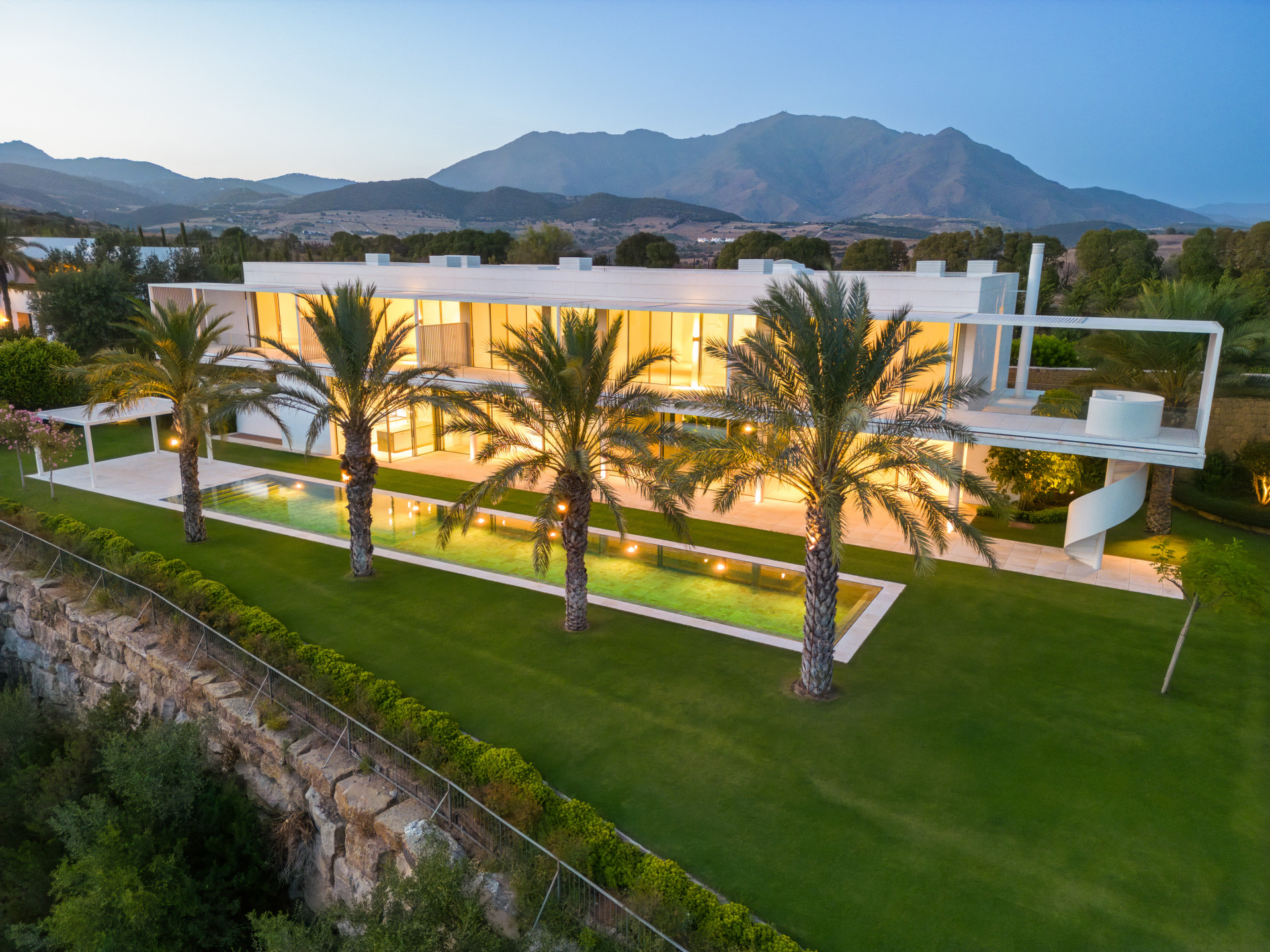 5 Bed, 6 Bath, HouseFor Sale, Casares, Malaga