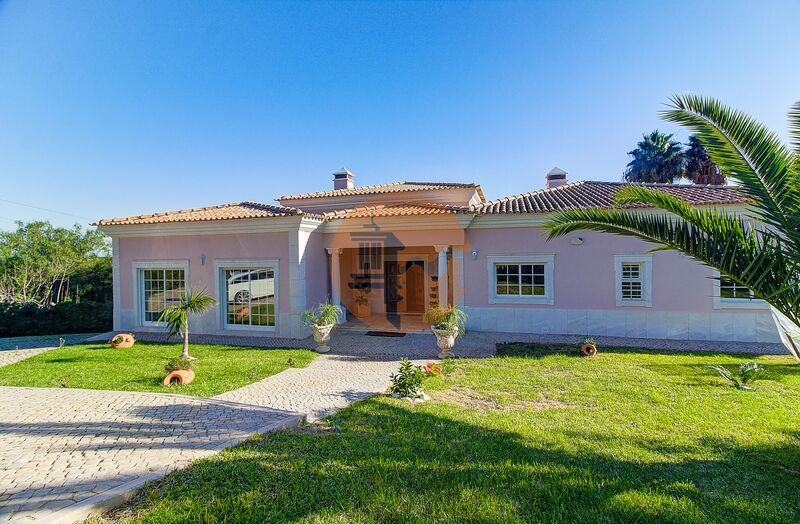 4 Bed, 5 Bath, HouseFor Sale, Olhão, Faro