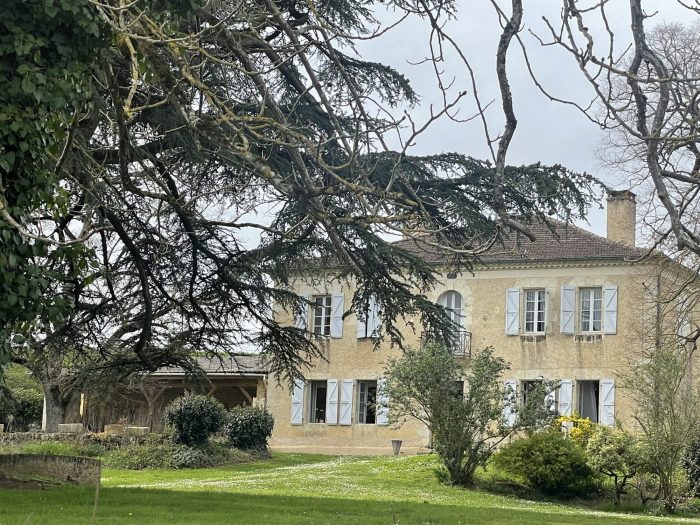 6 Bed, 1 Bath, HouseFor Sale, L'isle-Arne, Gers, Midi-Pyrenees, 32270