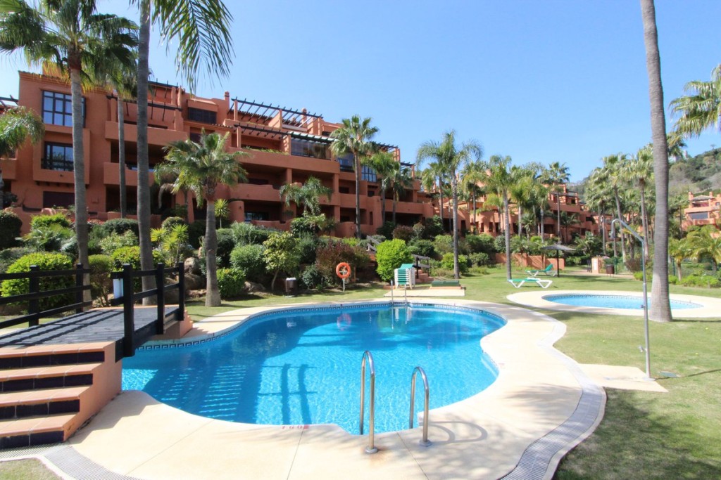 2 Bed, 2 Bath, ApartmentFor Sale, Ojén, Malaga