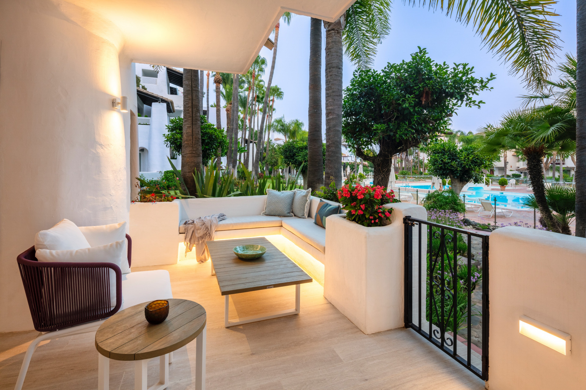 3 Bed, 3 Bath, ApartmentFor Sale, Marbella, Malaga