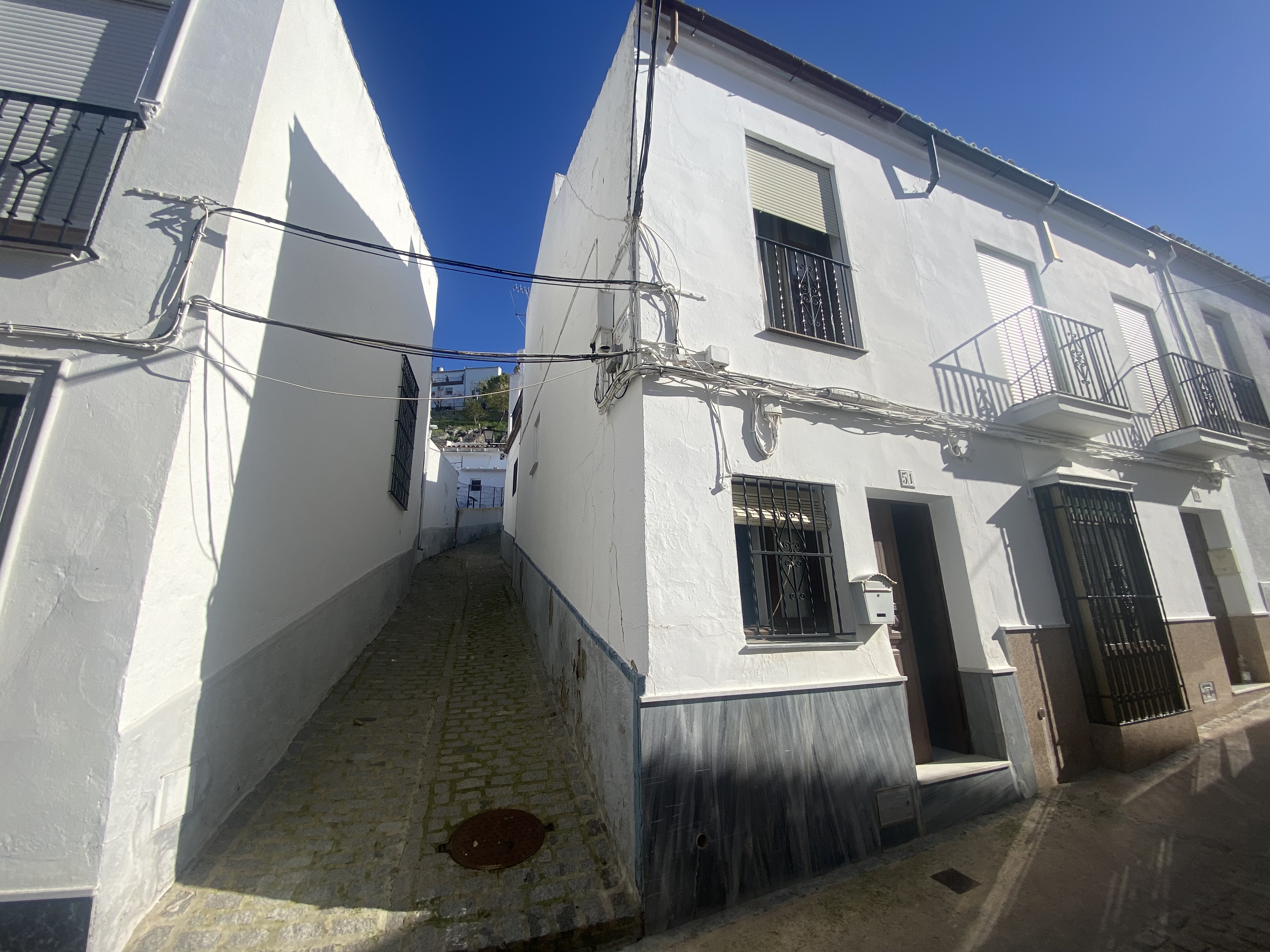 2 Bed, 1 Bath, HouseFor Sale, Olvera, Andalucia