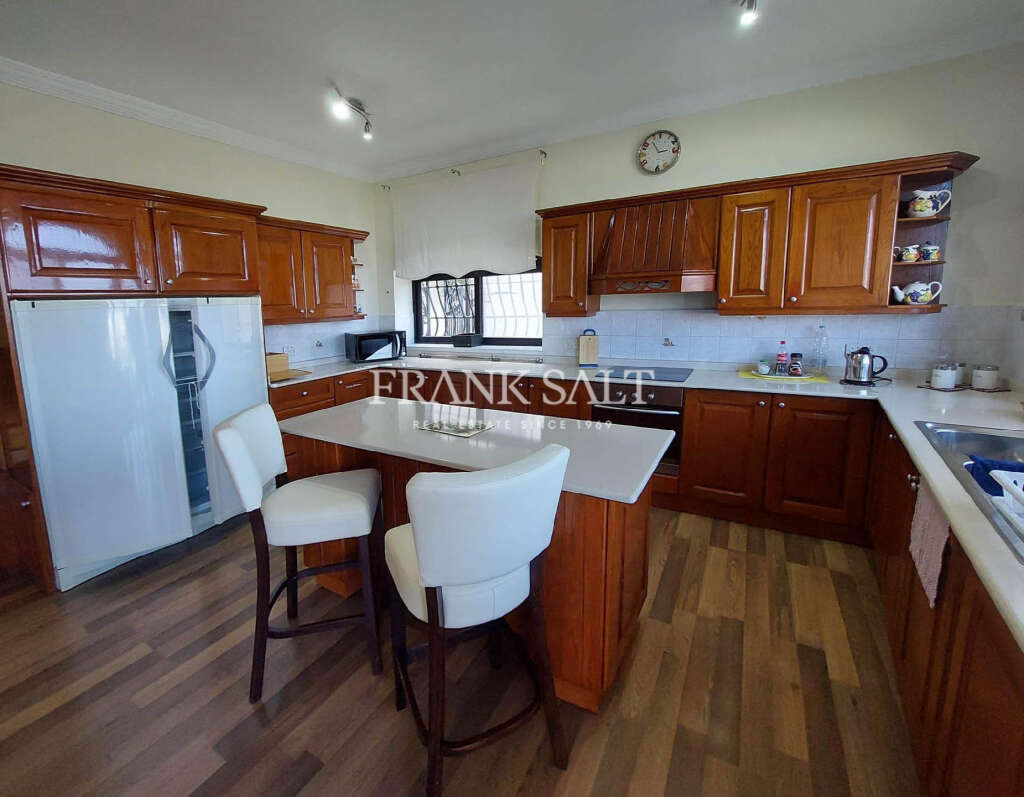 3 Bed, ApartmentFor Sale, St Julians, Malta